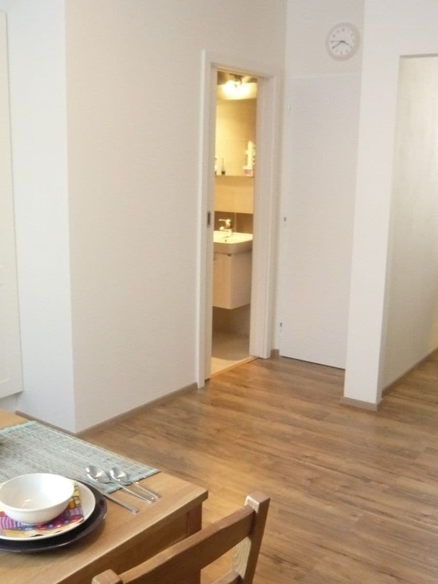 Pronájem bytu 1+1 34 m², Grmelova, Brno, Jihomoravský kraj Pronájem bytu 1+1 34 m², Grmelova, Brno, Jihomoravský kraj