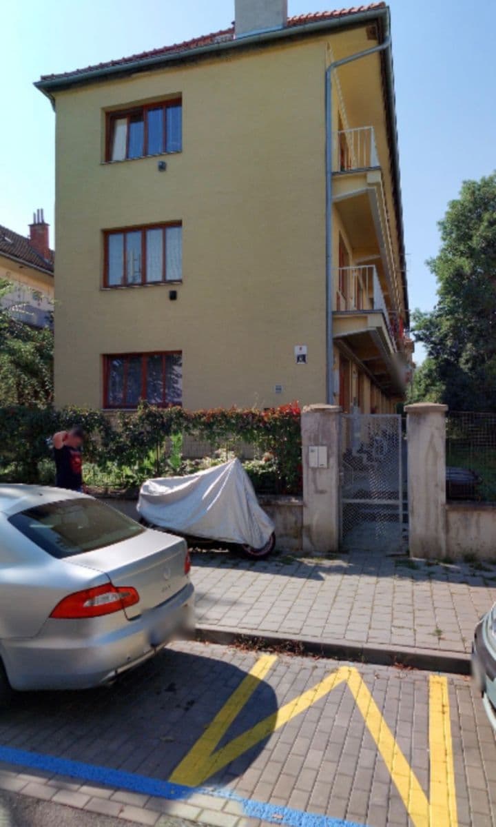 Pronájem bytu 1+1 34 m², Grmelova, Brno, Jihomoravský kraj Pronájem bytu 1+1 34 m², Grmelova, Brno, Jihomoravský kraj