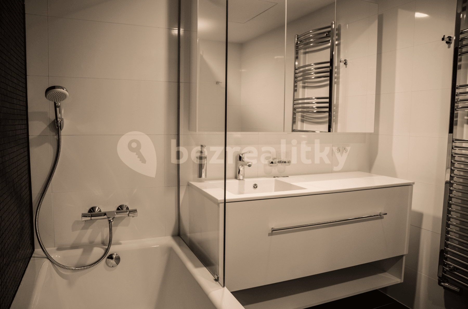 Pronájem bytu 4+kk 109 m², Mukařovského, Praha, Praha Pronájem bytu 4+kk 109 m², Mukařovského, Praha, Praha