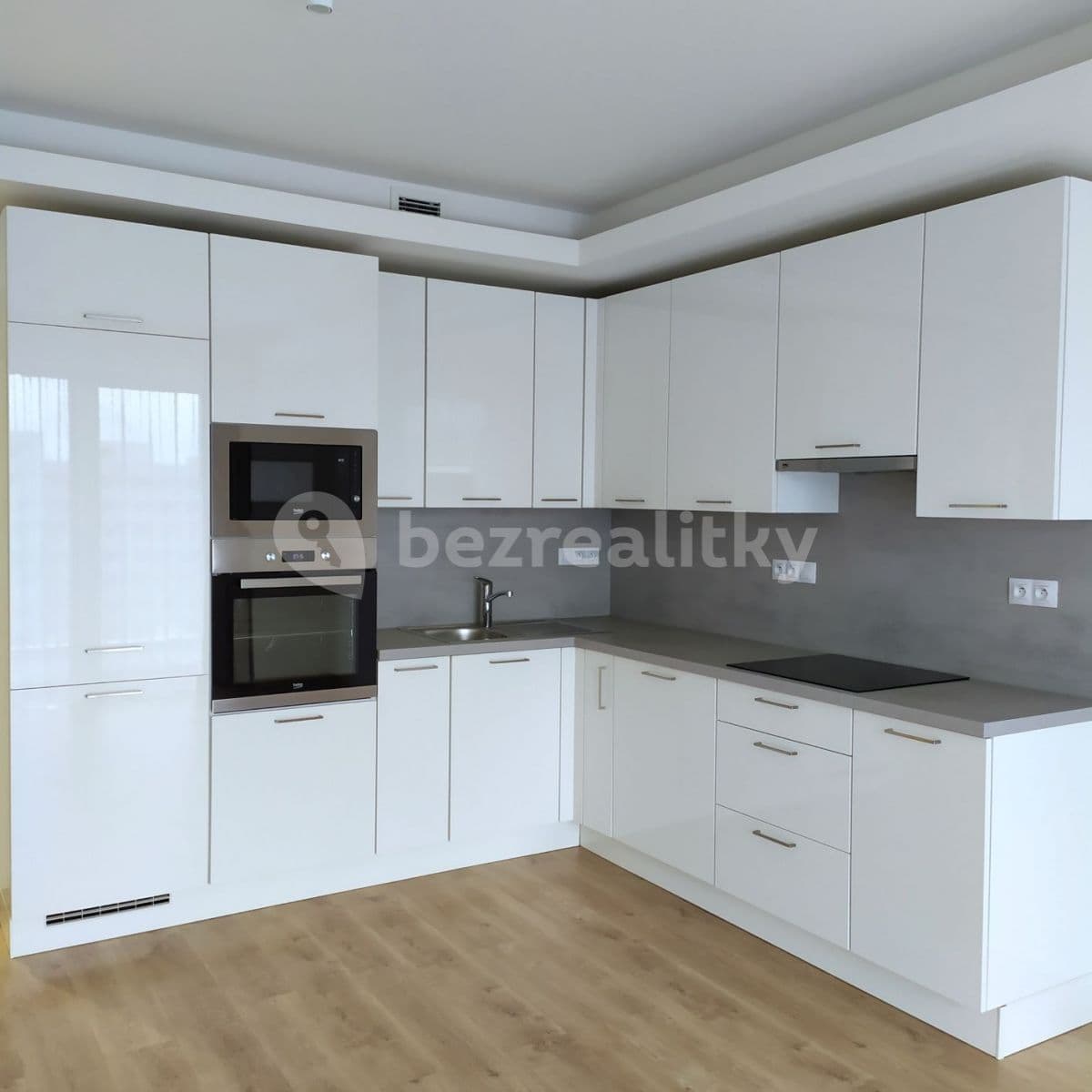 Pronájem bytu 2+kk 51 m², Mukařovského, Praha, Praha Pronájem bytu 2+kk 51 m², Mukařovského, Praha, Praha