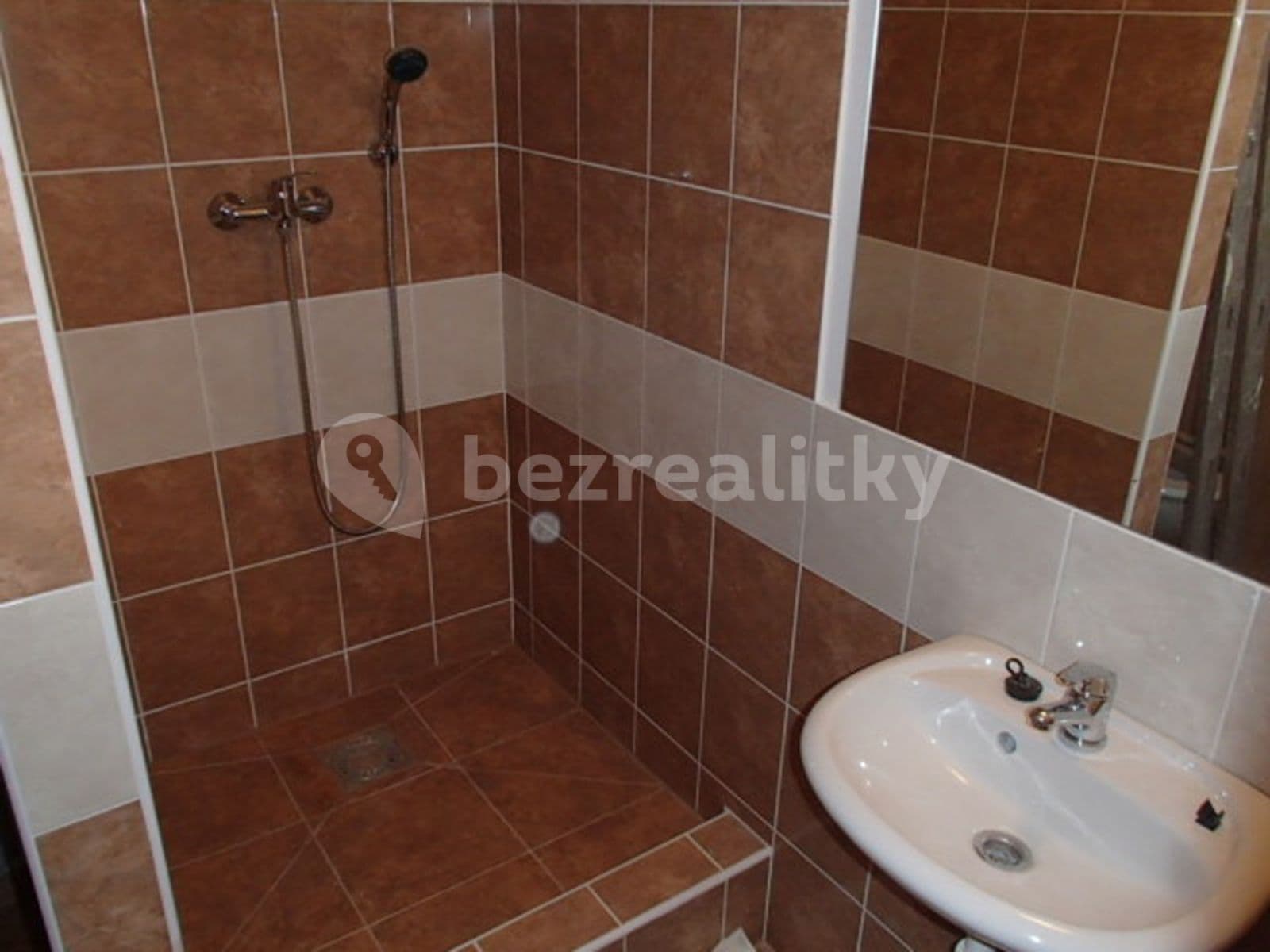 Pronájem bytu Garsoniéra 30 m², Měšice, Středočeský kraj Pronájem bytu Garsoniéra 30 m², Měšice, Středočeský kraj