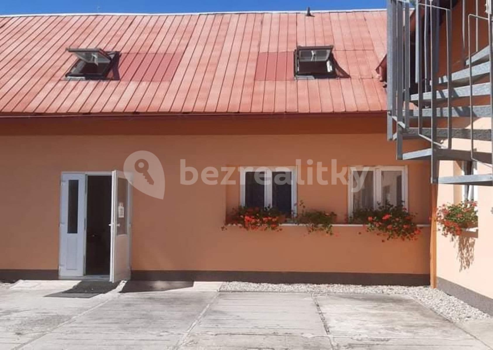 Pronájem bytu Garsoniéra 30 m², Měšice, Středočeský kraj Pronájem bytu Garsoniéra 30 m², Měšice, Středočeský kraj
