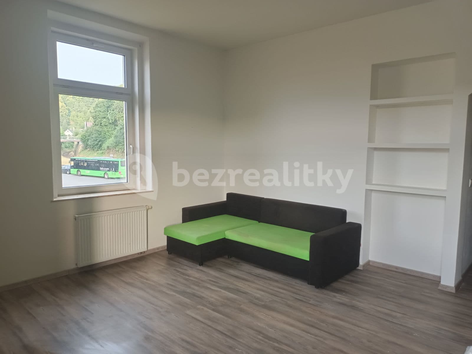 Pronájem bytu 2+kk 59 m², Benešov nad Ploučnicí, Ústecký kraj