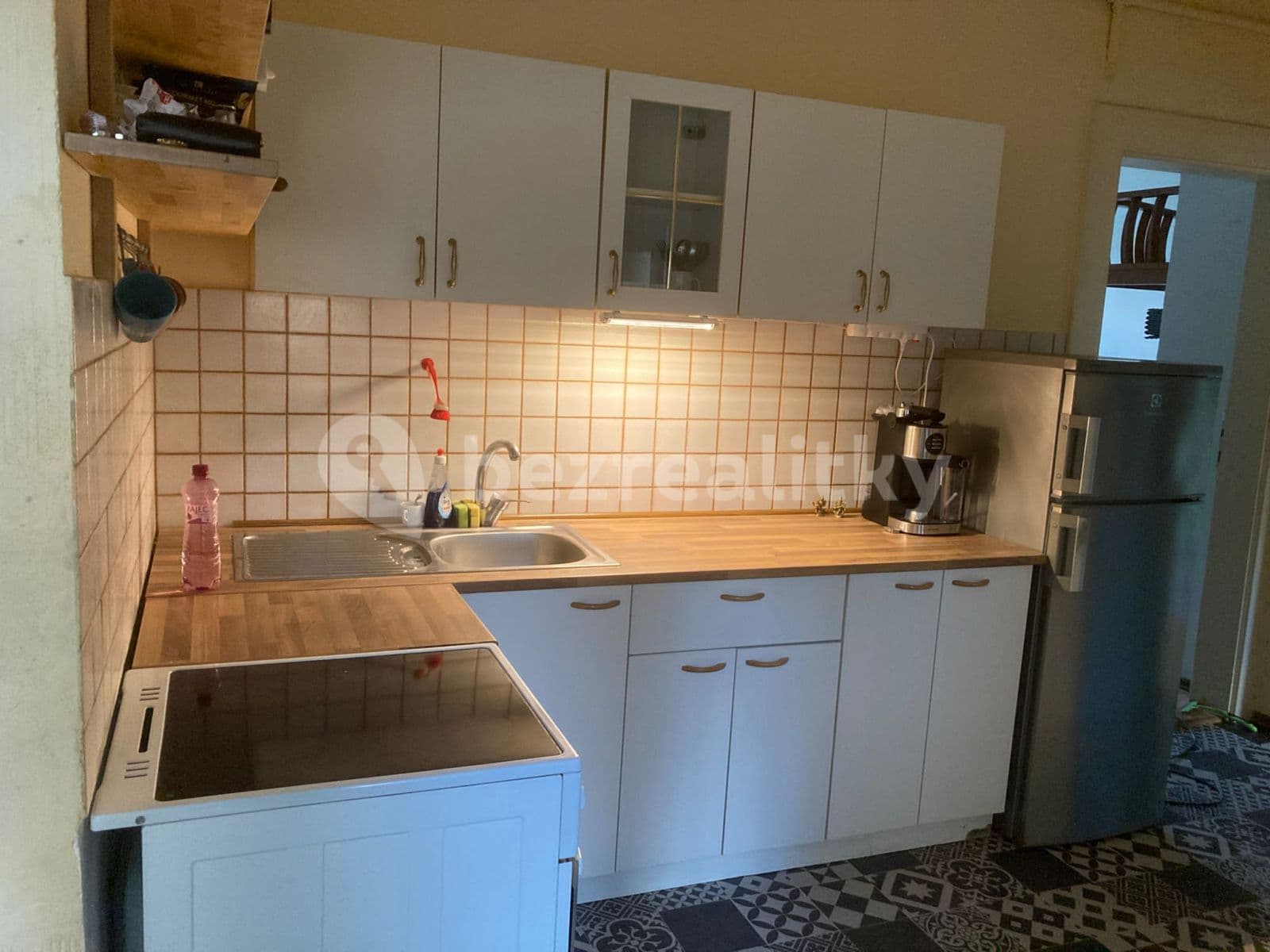 Pronájem bytu 2+1 58 m², Pod Sokolovnou, Praha, Praha Pronájem bytu 2+1 58 m², Pod Sokolovnou, Praha, Praha