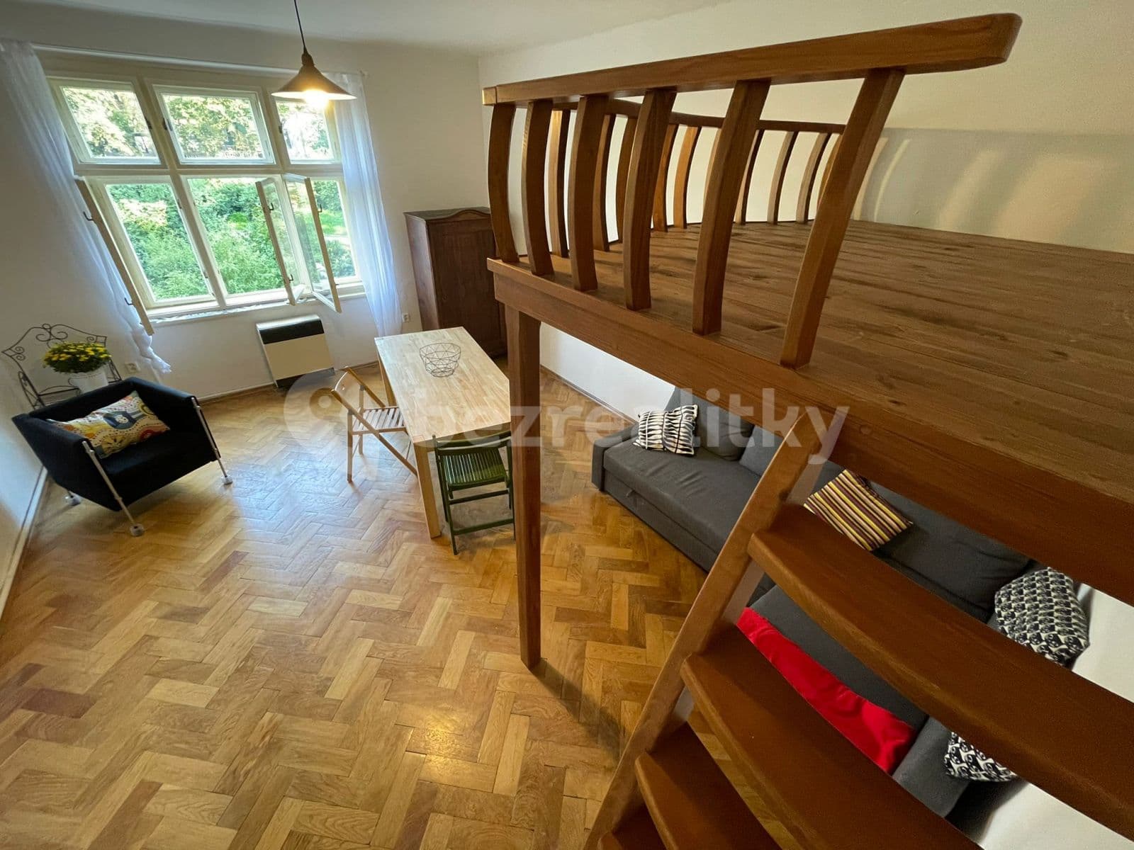 Pronájem bytu 2+1 58 m², Pod Sokolovnou, Praha, Praha Pronájem bytu 2+1 58 m², Pod Sokolovnou, Praha, Praha