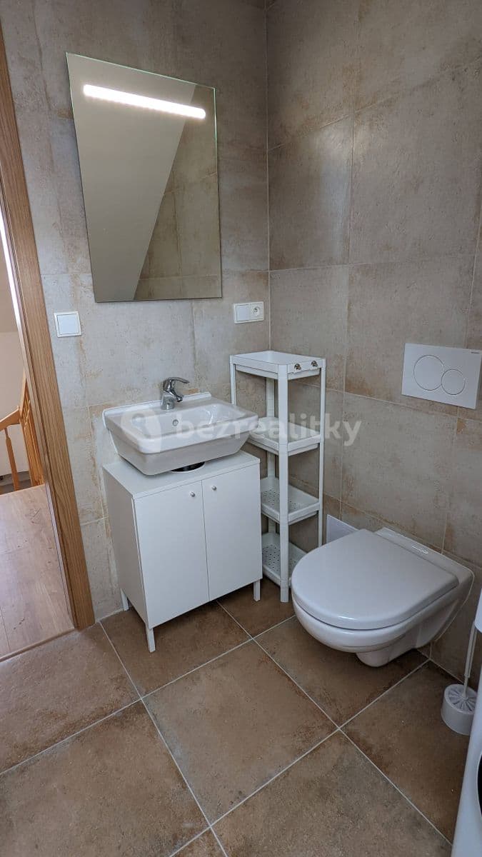 Pronájem bytu 2+kk 77 m², Staroměstské náměstí, Mladá Boleslav, Středočeský kraj Pronájem bytu 2+kk 77 m², Staroměstské náměstí, Mladá Boleslav, Středočeský kraj