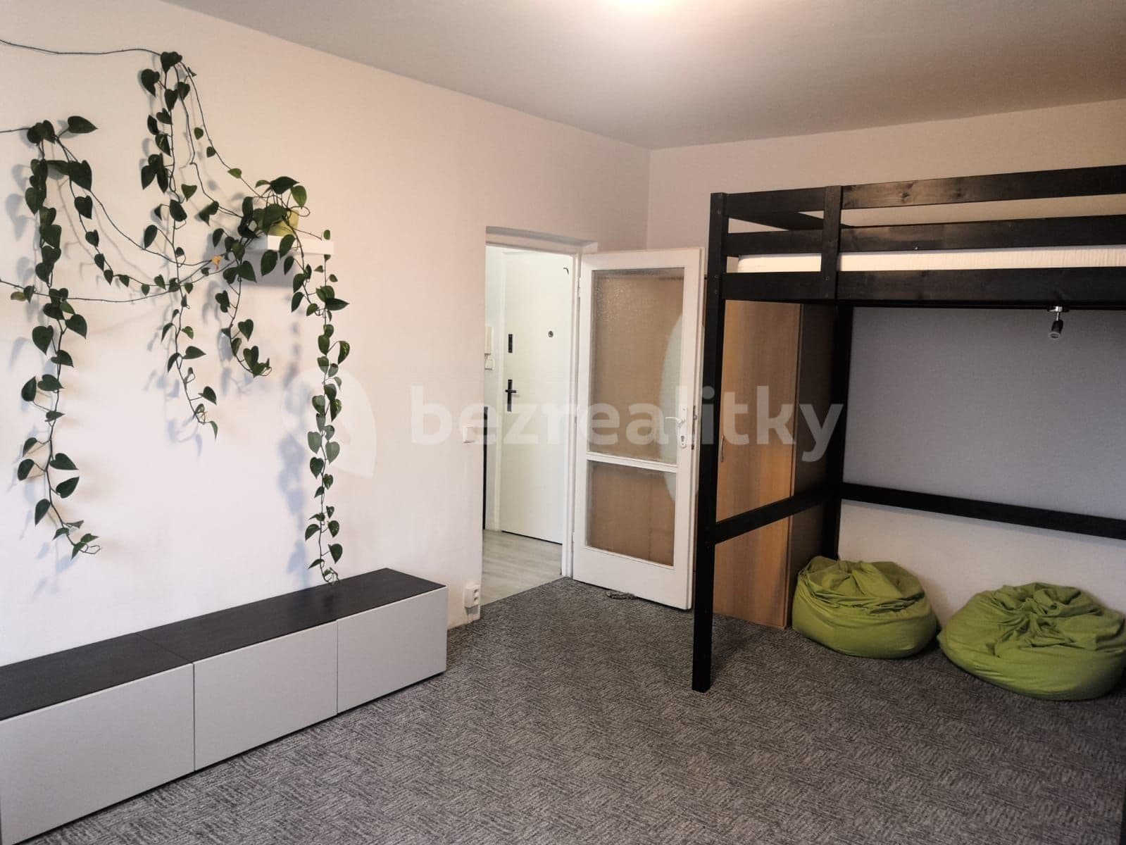 Pronájem bytu 1+1 35 m², Krásného, Brno, Jihomoravský kraj Pronájem bytu 1+1 35 m², Krásného, Brno, Jihomoravský kraj