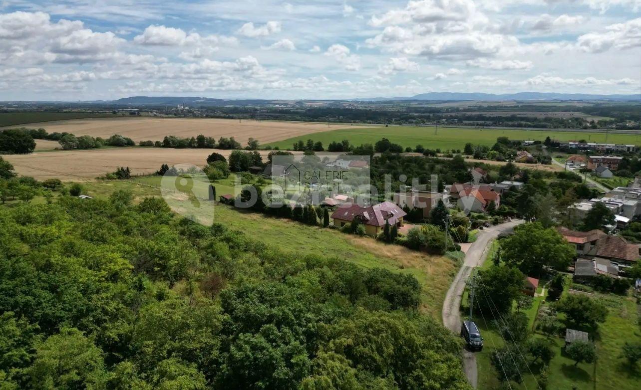Prodej pozemku 4.200 m², Mezilesí II, Přerov, Olomoucký kraj