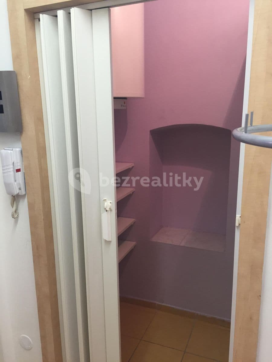 Pronájem bytu 3+kk 80 m², Koterovská, Plzeň, Plzeňský kraj Pronájem bytu 3+kk 80 m², Koterovská, Plzeň, Plzeňský kraj