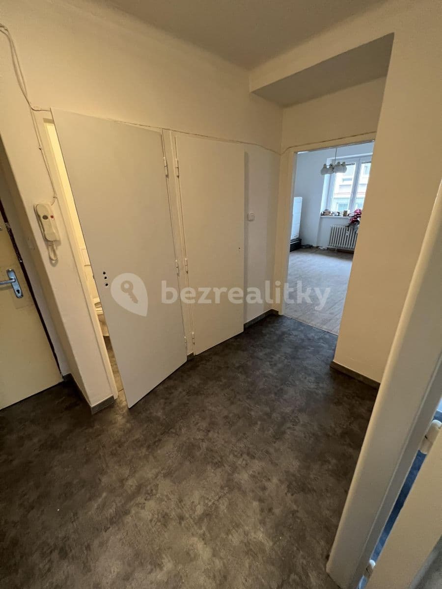 Pronájem bytu 2+1 62 m², Sukova třída, Pardubice, Pardubický kraj Pronájem bytu 2+1 62 m², Sukova třída, Pardubice, Pardubický kraj