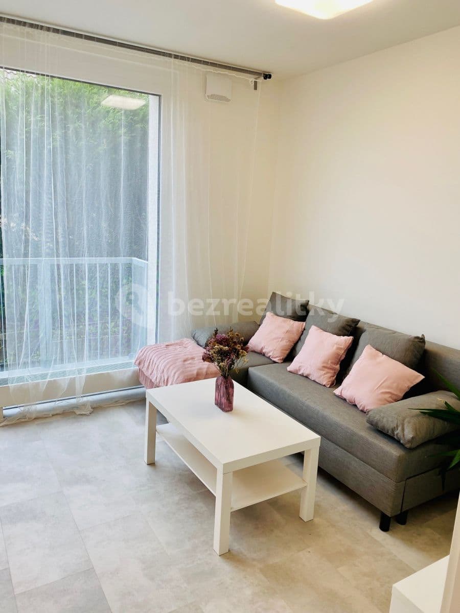 Pronájem bytu 2+kk 45 m², Třešňová, Praha, Praha Pronájem bytu 2+kk 45 m², Třešňová, Praha, Praha