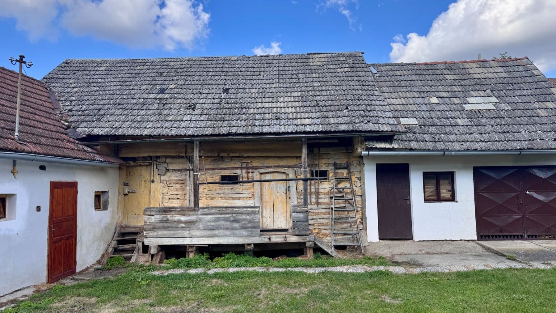 Pronájem domu 100 m², pozemek 1.400 m², Slověnice, Středočeský kraj Pronájem domu 100 m², pozemek 1.400 m², Slověnice, Středočeský kraj