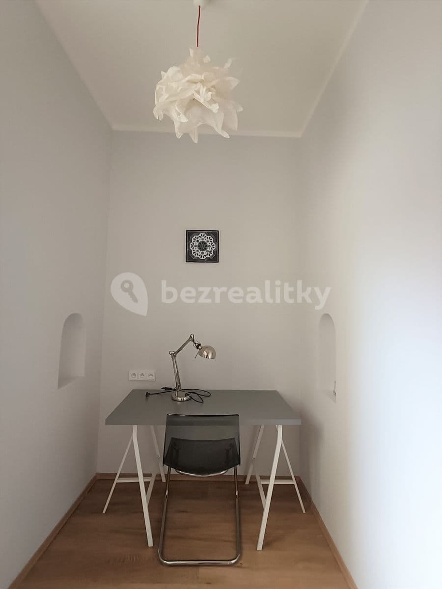 Pronájem bytu 2+kk 60 m², Praha, Praha