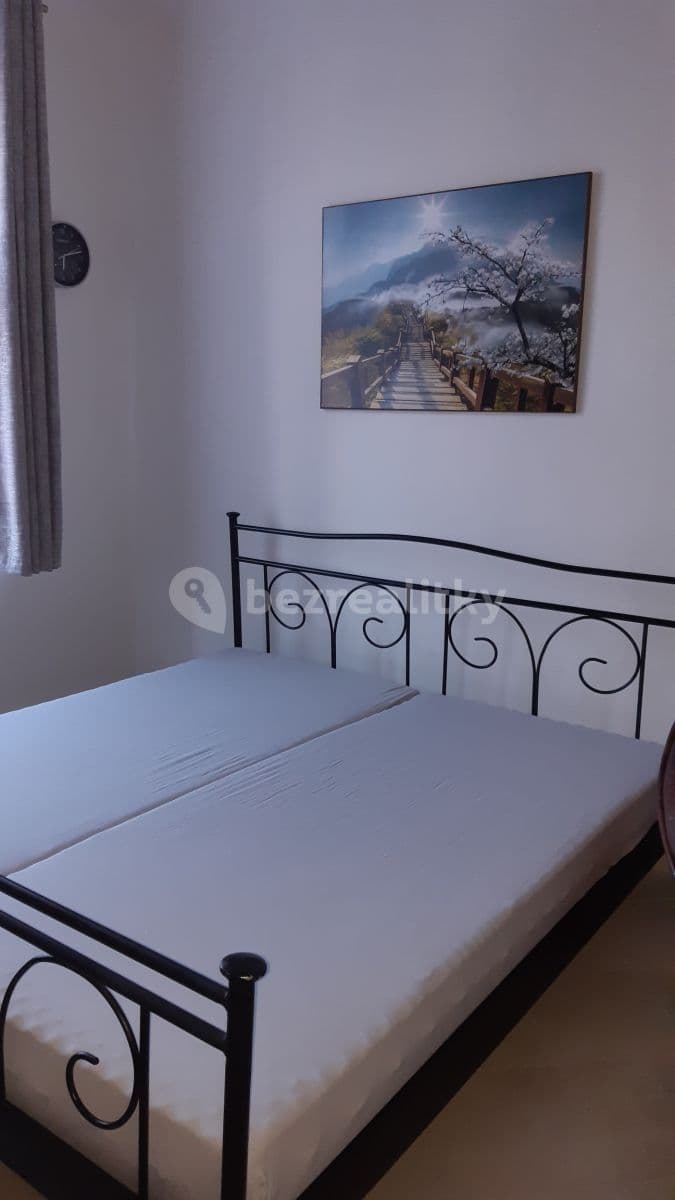 Pronájem bytu 1+1 44 m², Slivenecká, Praha, Praha Pronájem bytu 1+1 44 m², Slivenecká, Praha, Praha