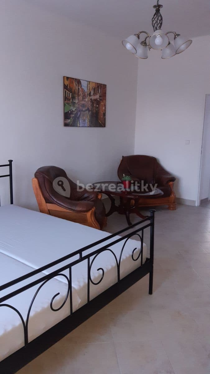 Pronájem bytu 1+1 44 m², Slivenecká, Praha, Praha Pronájem bytu 1+1 44 m², Slivenecká, Praha, Praha