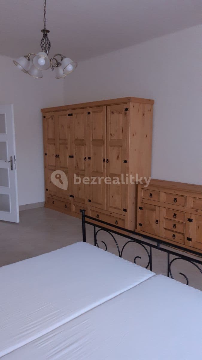 Pronájem bytu 1+1 44 m², Slivenecká, Praha, Praha Pronájem bytu 1+1 44 m², Slivenecká, Praha, Praha