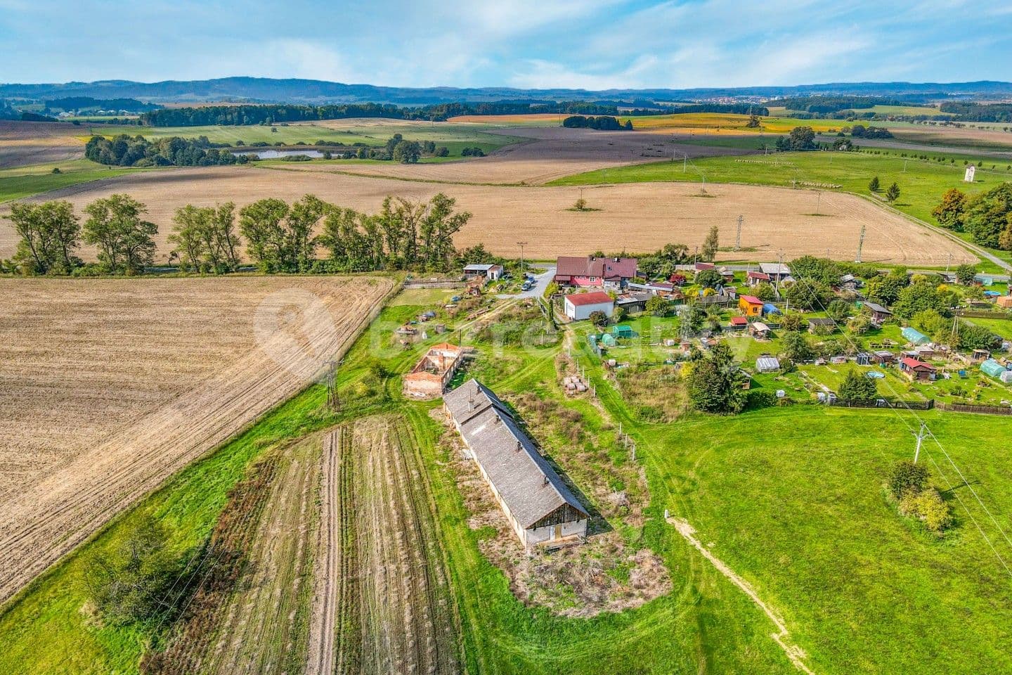 Prodej pozemku 3.037 m², Tisová, Plzeňský kraj