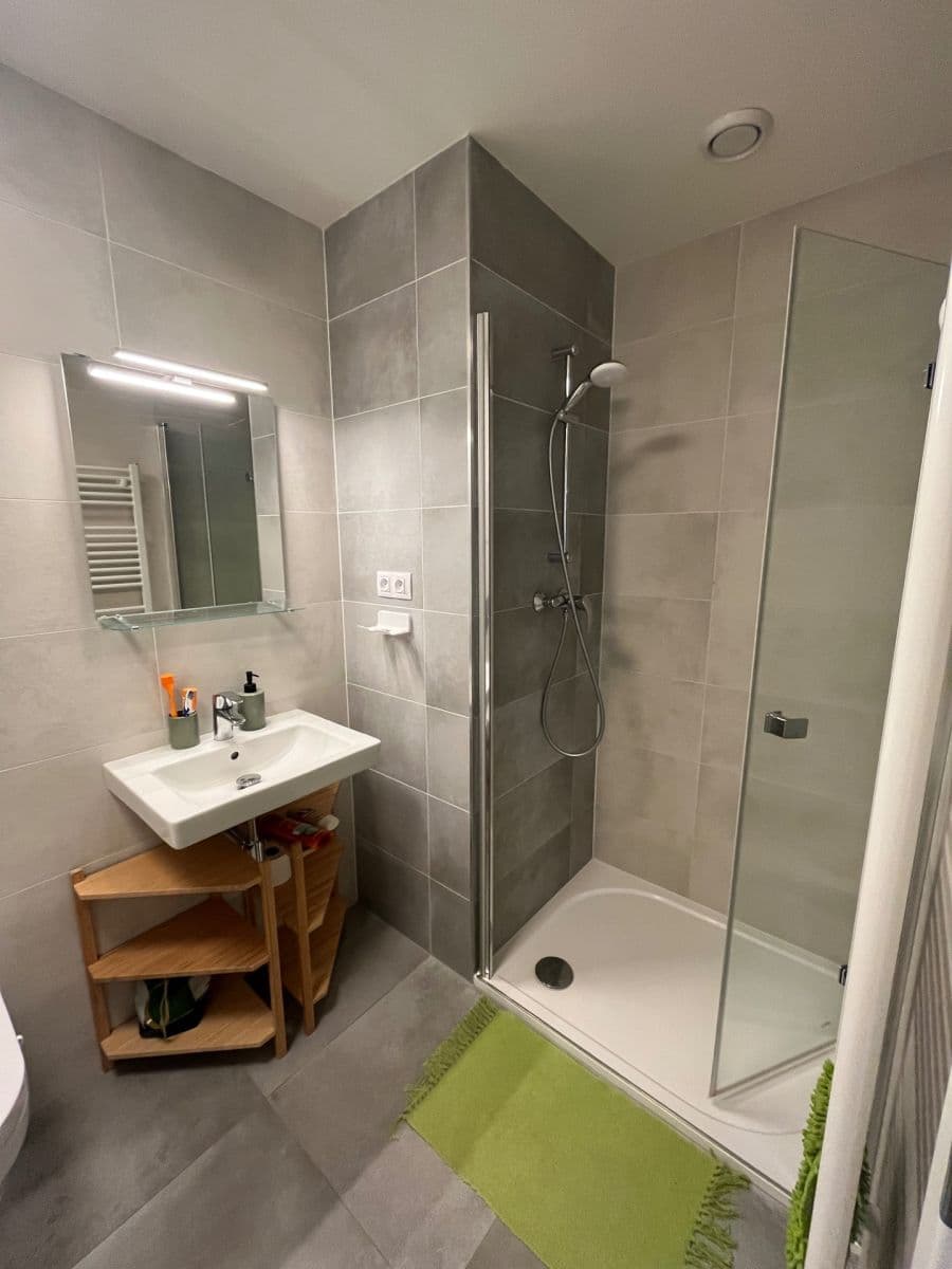 Pronájem bytu 1+kk 44 m², Koněvova, Praha, Praha Pronájem bytu 1+kk 44 m², Koněvova, Praha, Praha