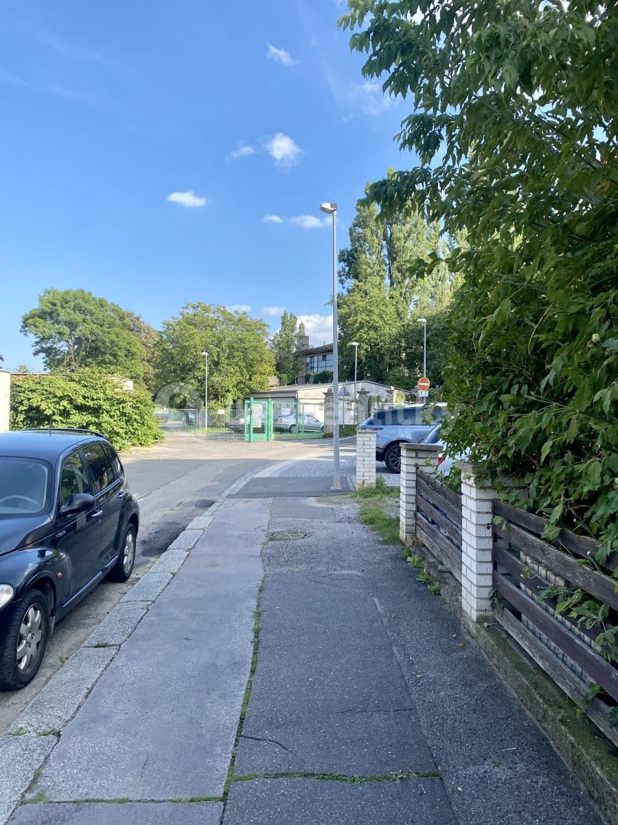 Pronájem bytu 1+kk 22 m², Buštěhradská, Praha, Praha Pronájem bytu 1+kk 22 m², Buštěhradská, Praha, Praha