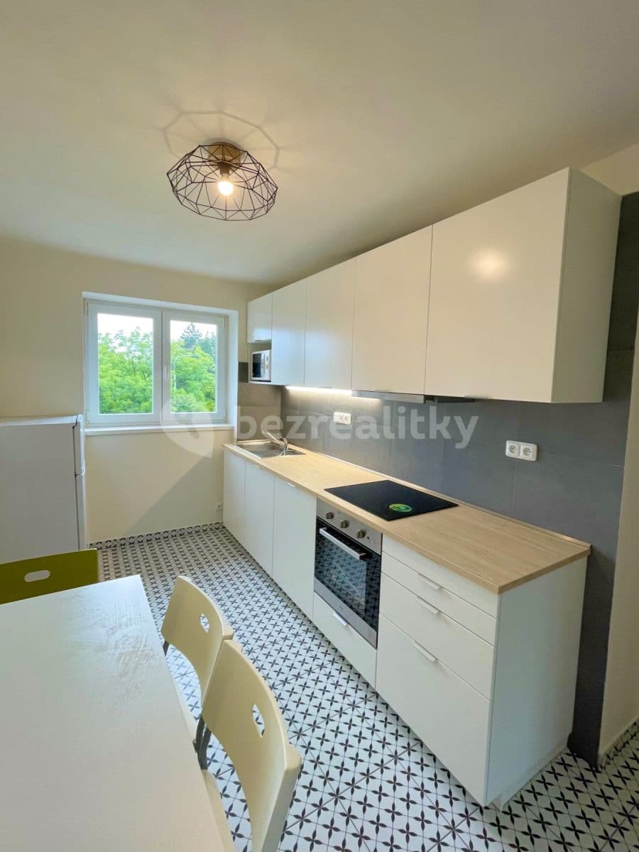 Pronájem bytu 2+1 51 m², Dašická, Pardubice, Pardubický kraj Pronájem bytu 2+1 51 m², Dašická, Pardubice, Pardubický kraj