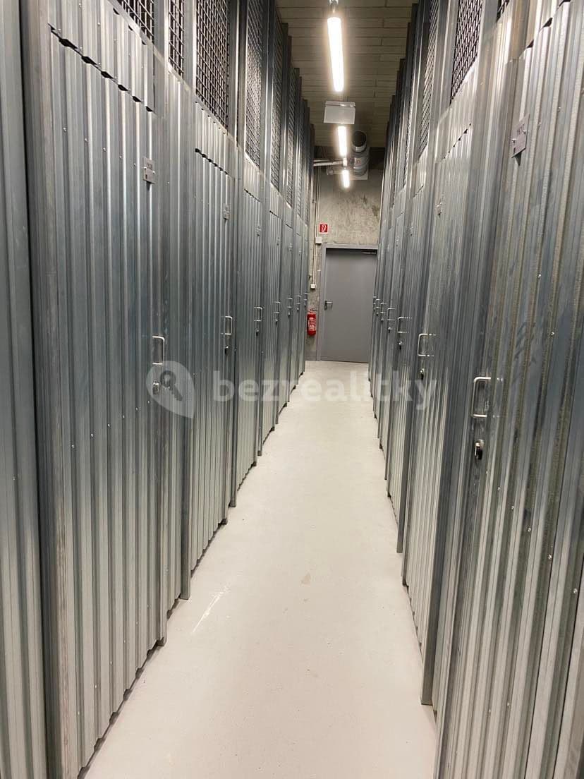 Pronájem bytu 2+1 42 m², Ružinov, Bratislavský kraj Pronájem bytu 2+1 42 m², Ružinov, Bratislavský kraj