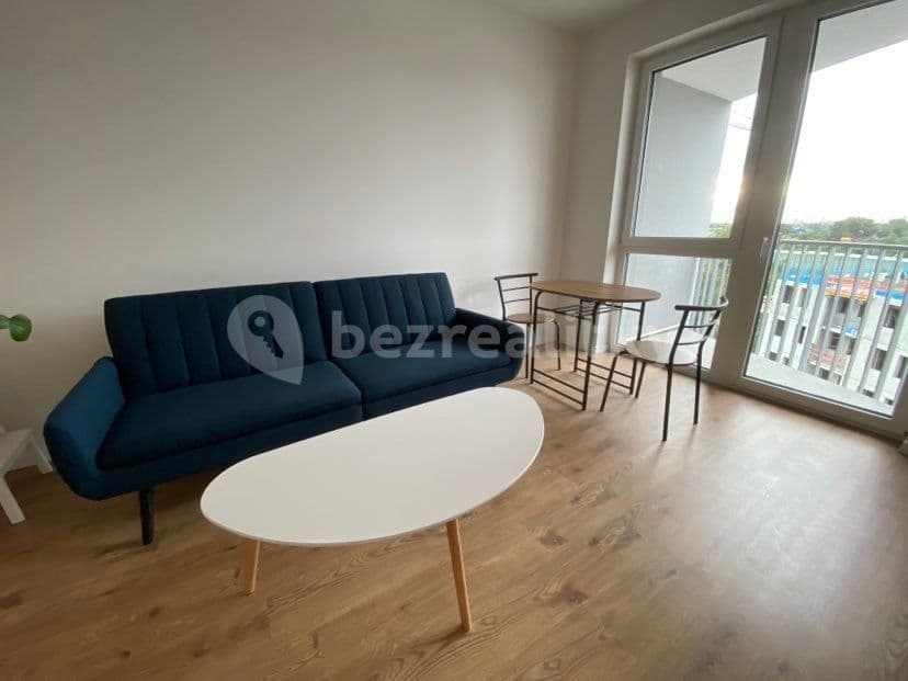 Pronájem bytu 2+1 42 m², Ružinov, Bratislavský kraj Pronájem bytu 2+1 42 m², Ružinov, Bratislavský kraj