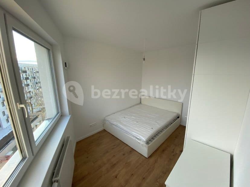 Pronájem bytu 2+1 42 m², Ružinov, Bratislavský kraj Pronájem bytu 2+1 42 m², Ružinov, Bratislavský kraj