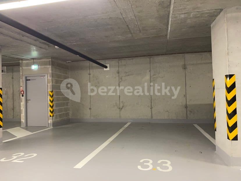 Pronájem bytu 2+1 42 m², Ružinov, Bratislavský kraj Pronájem bytu 2+1 42 m², Ružinov, Bratislavský kraj