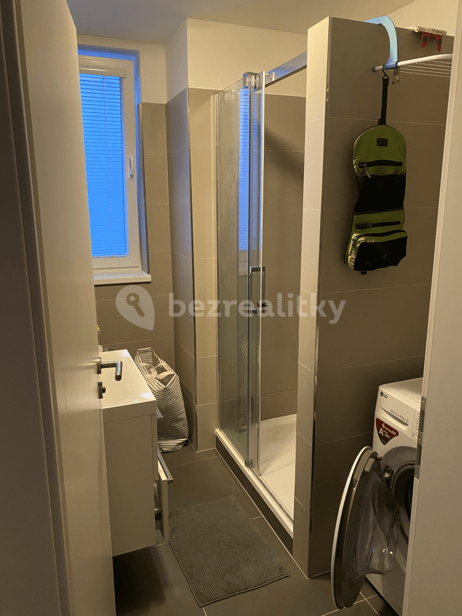 Pronájem bytu 3+kk 85 m², Štefánikova, Kralupy nad Vltavou, Středočeský kraj Pronájem bytu 3+kk 85 m², Štefánikova, Kralupy nad Vltavou, Středočeský kraj