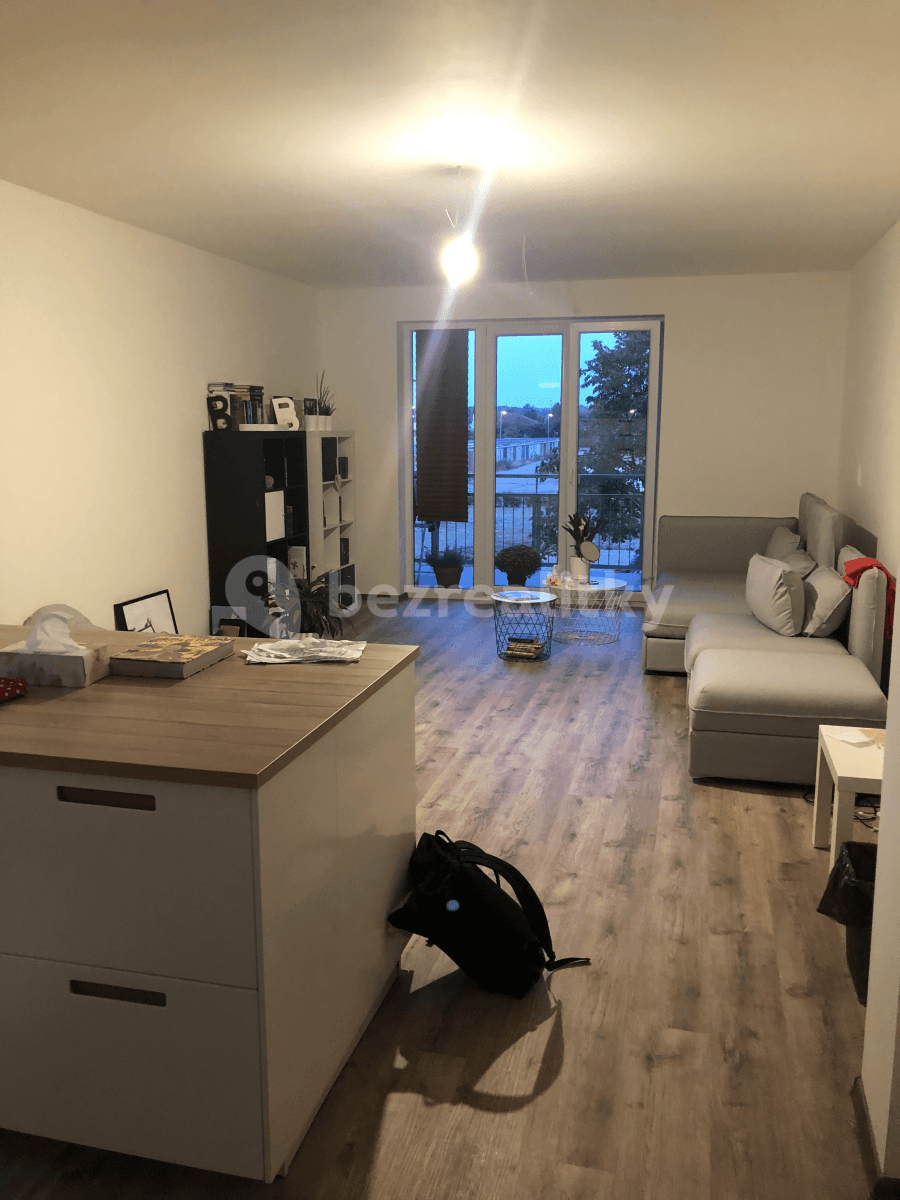 Pronájem bytu 3+kk 85 m², Štefánikova, Kralupy nad Vltavou, Středočeský kraj Pronájem bytu 3+kk 85 m², Štefánikova, Kralupy nad Vltavou, Středočeský kraj