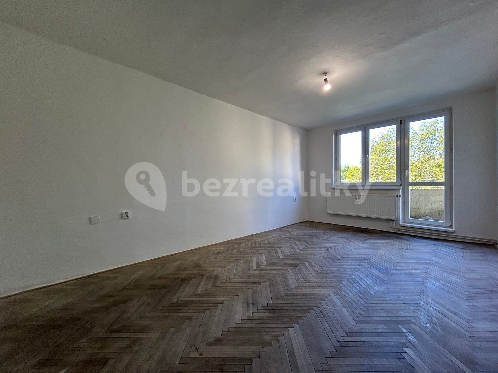 Pronájem bytu 3+1 63 m², Spojenců, Orlová, Moravskoslezský kraj