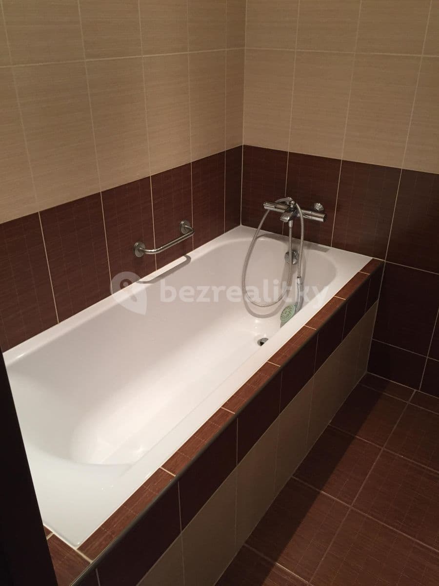 Pronájem bytu 3+1 72 m², Stříbrského, Praha, Praha Pronájem bytu 3+1 72 m², Stříbrského, Praha, Praha