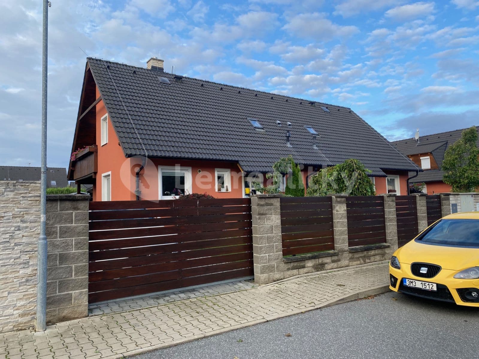 Pronájem domu 119 m², pozemek 455 m², Průběžná, Nupaky, Středočeský kraj Pronájem domu 119 m², pozemek 455 m², Průběžná, Nupaky, Středočeský kraj