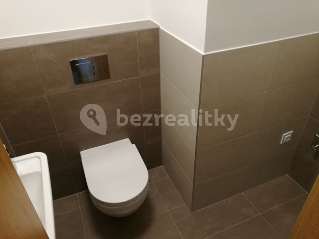 Pronájem bytu 2+kk 63 m², Zvěřinova, Praha, Praha Pronájem bytu 2+kk 63 m², Zvěřinova, Praha, Praha