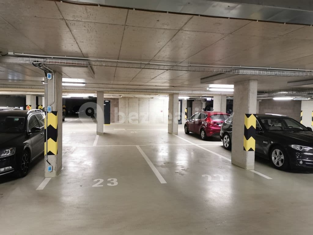 Pronájem bytu 2+kk 63 m², Zvěřinova, Praha, Praha Pronájem bytu 2+kk 63 m², Zvěřinova, Praha, Praha
