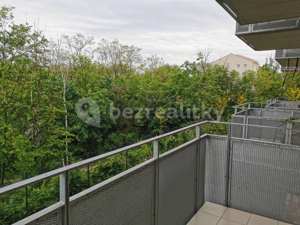 Pronájem bytu 2+kk 63 m², Zvěřinova, Praha, Praha Pronájem bytu 2+kk 63 m², Zvěřinova, Praha, Praha