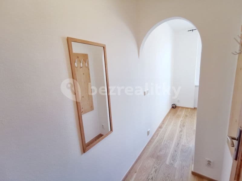 Pronájem bytu 1+1 30 m², Na Slovance, Praha, Praha Pronájem bytu 1+1 30 m², Na Slovance, Praha, Praha