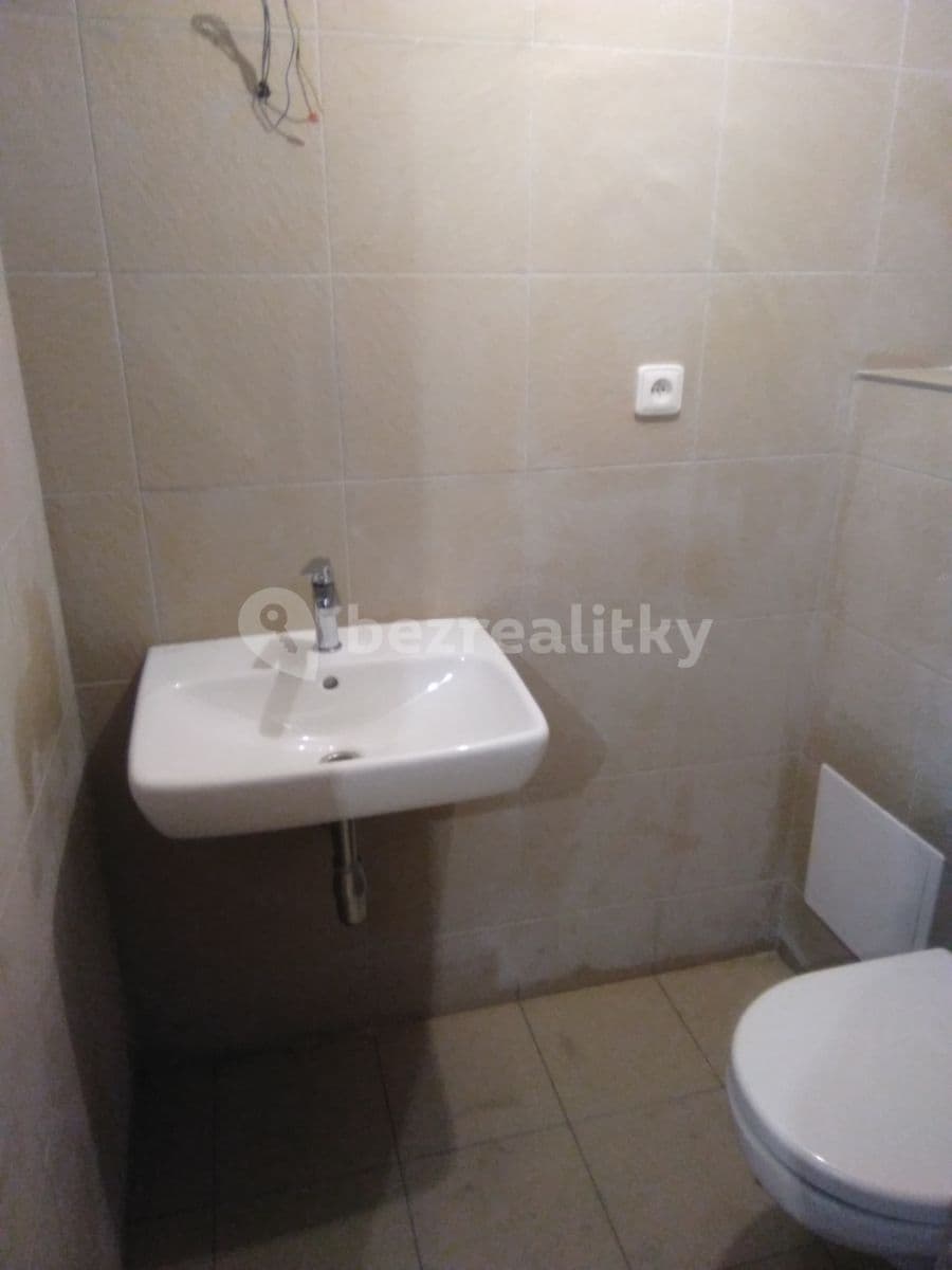Pronájem bytu 1+kk 19 m², Libčice nad Vltavou, Středočeský kraj Pronájem bytu 1+kk 19 m², Libčice nad Vltavou, Středočeský kraj