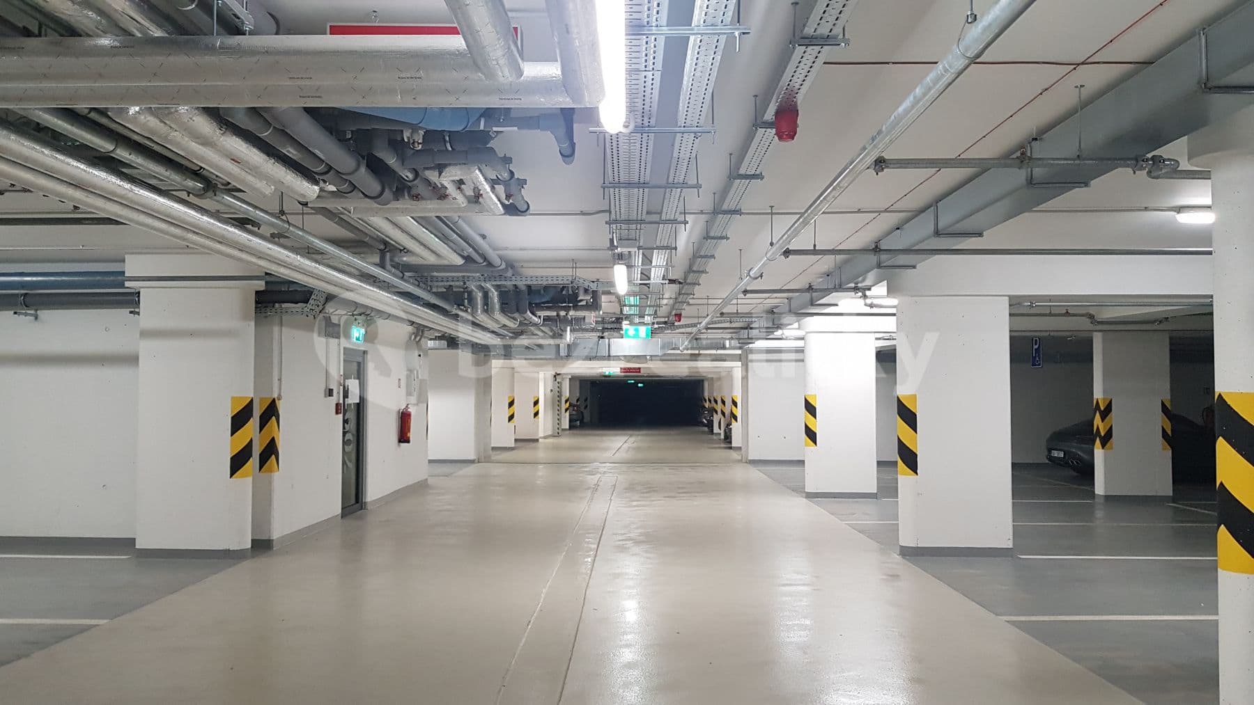 Pronájem bytu 3+kk 93 m², Za karlínským přístavem, Praha, Praha Pronájem bytu 3+kk 93 m², Za karlínským přístavem, Praha, Praha