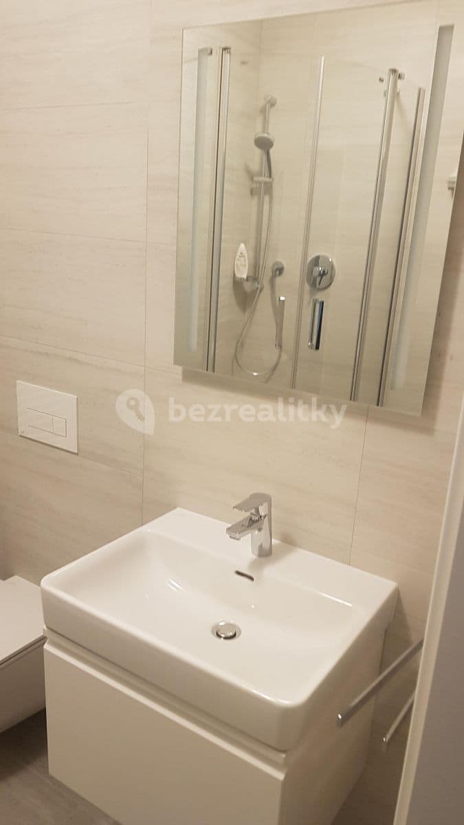 Pronájem bytu 3+kk 93 m², Za karlínským přístavem, Praha, Praha Pronájem bytu 3+kk 93 m², Za karlínským přístavem, Praha, Praha
