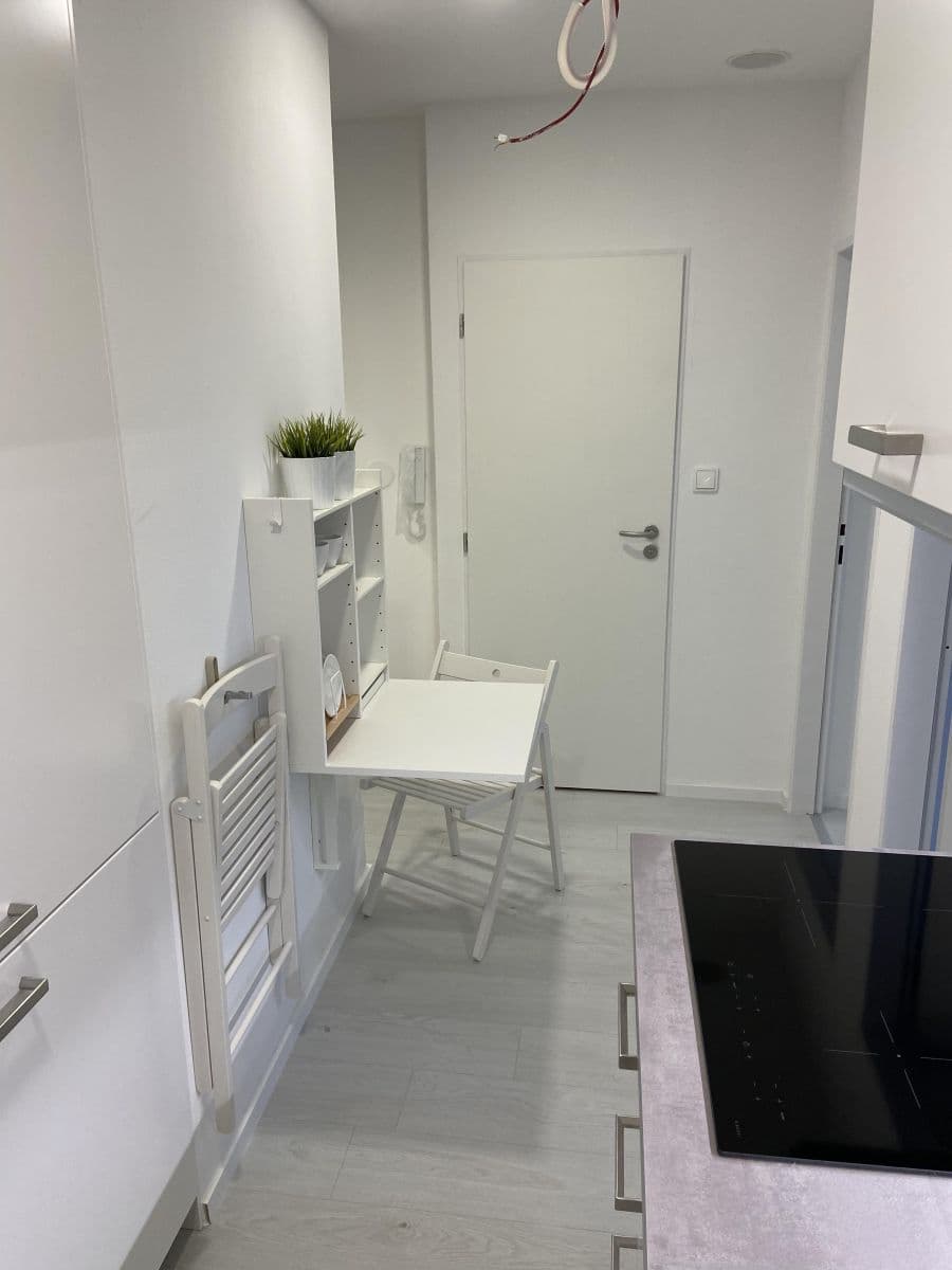 Pronájem bytu 2+1 39 m², Hudcova, Brno, Jihomoravský kraj Pronájem bytu 2+1 39 m², Hudcova, Brno, Jihomoravský kraj