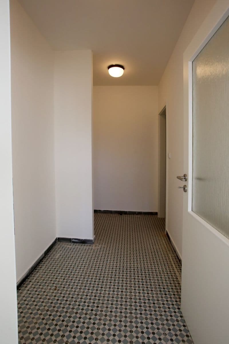 Pronájem bytu 1+kk 27 m², Tyršova, Písek, Jihočeský kraj Pronájem bytu 1+kk 27 m², Tyršova, Písek, Jihočeský kraj