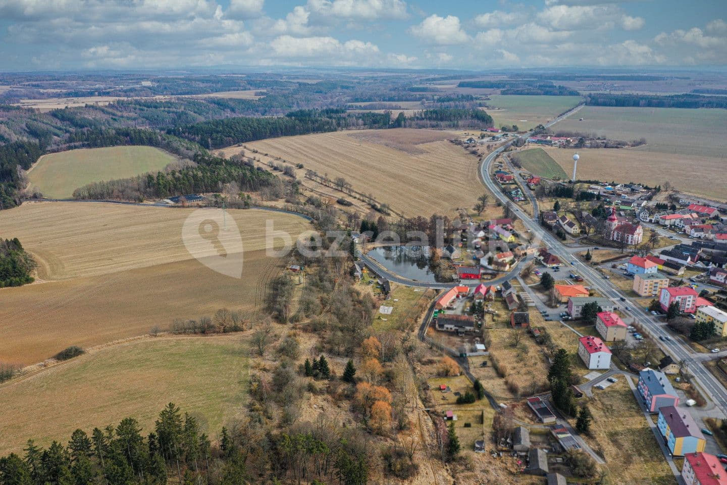 Prodej pozemku 7.493 m², Úněšov, Plzeňský kraj
