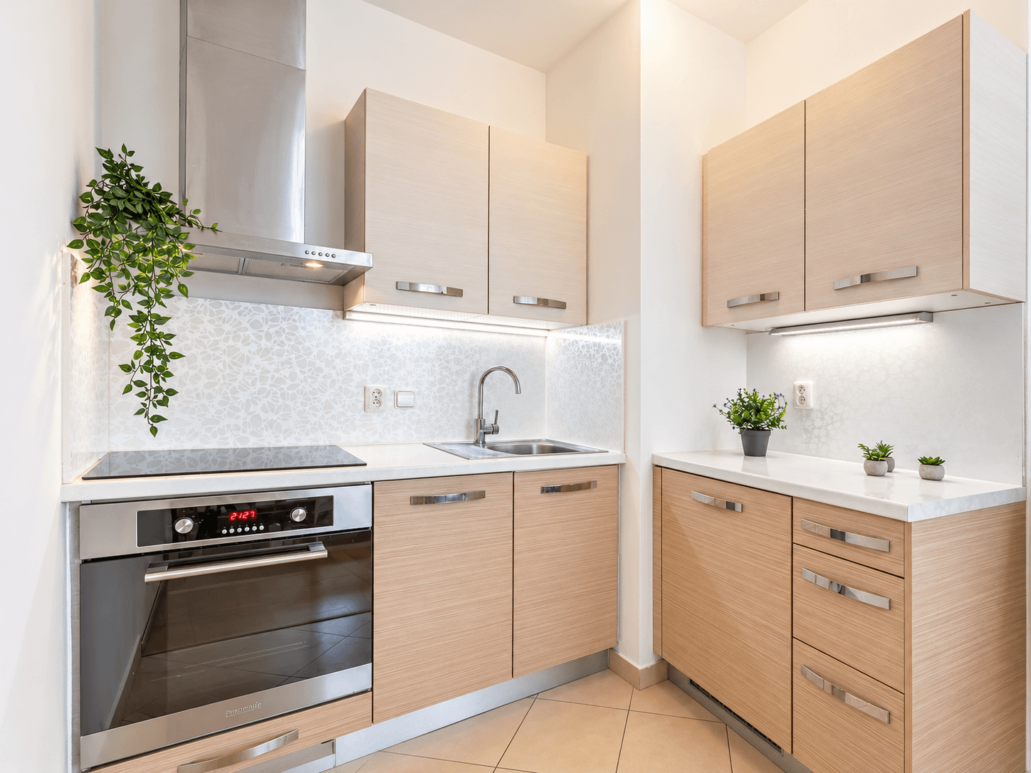 Pronájem bytu 1+kk 46 m², Nademlejnská, Praha, Praha Pronájem bytu 1+kk 46 m², Nademlejnská, Praha, Praha