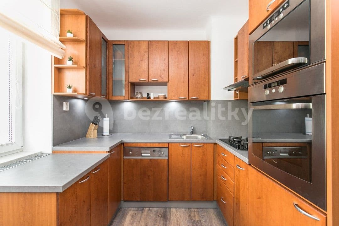 Pronájem bytu 2+1 61 m², Kladenská, Praha, Praha Pronájem bytu 2+1 61 m², Kladenská, Praha, Praha