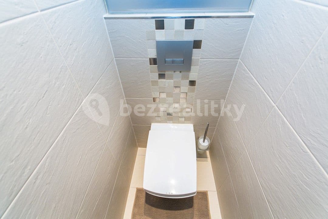 Pronájem bytu 2+1 61 m², Kladenská, Praha, Praha Pronájem bytu 2+1 61 m², Kladenská, Praha, Praha