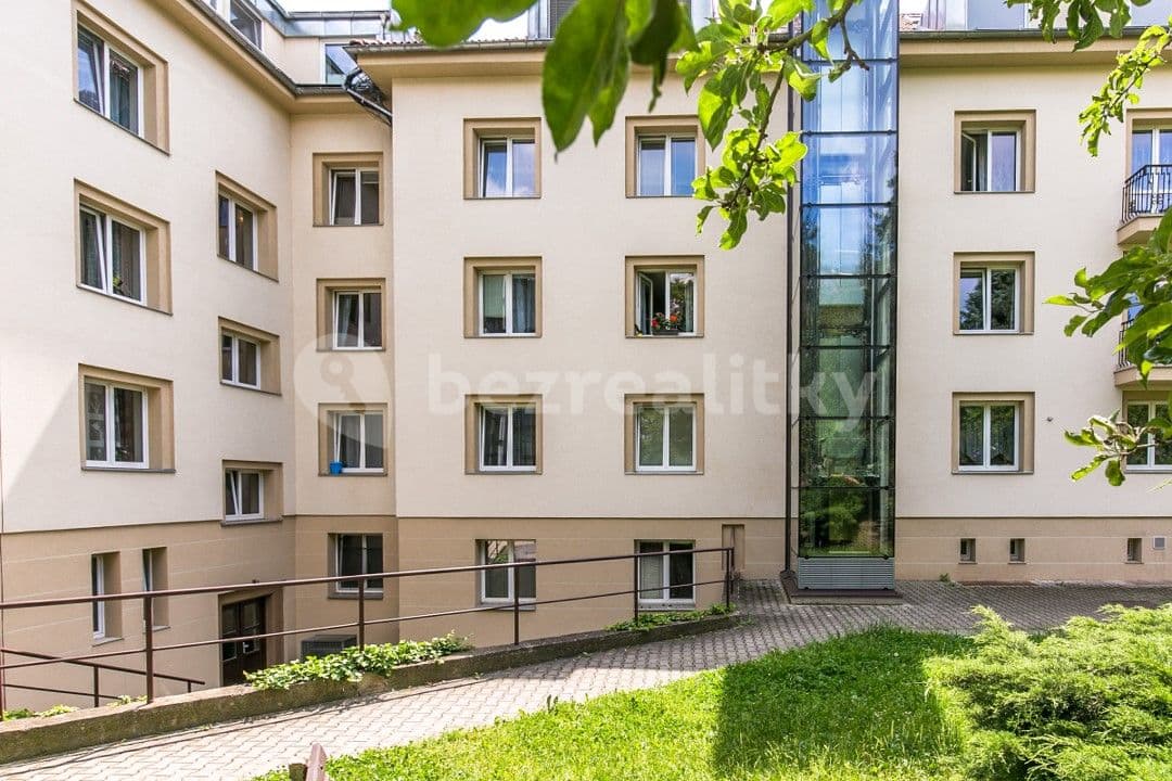 Pronájem bytu 2+1 61 m², Kladenská, Praha, Praha Pronájem bytu 2+1 61 m², Kladenská, Praha, Praha