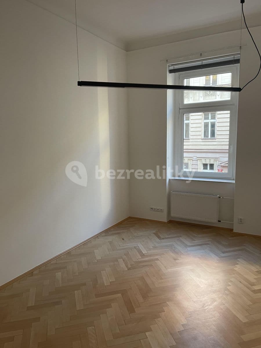 Pronájem kanceláře 100 m², Staropramenná, Praha, Praha Pronájem kanceláře 100 m², Staropramenná, Praha, Praha