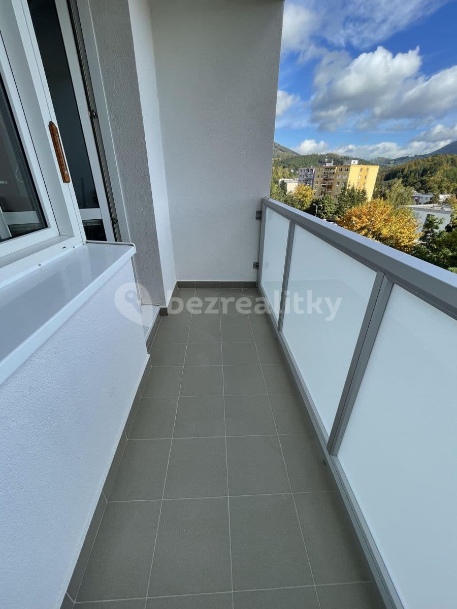 Pronájem bytu 3+1 61 m², Horská, Rožnov pod Radhoštěm, Zlínský kraj Pronájem bytu 3+1 61 m², Horská, Rožnov pod Radhoštěm, Zlínský kraj