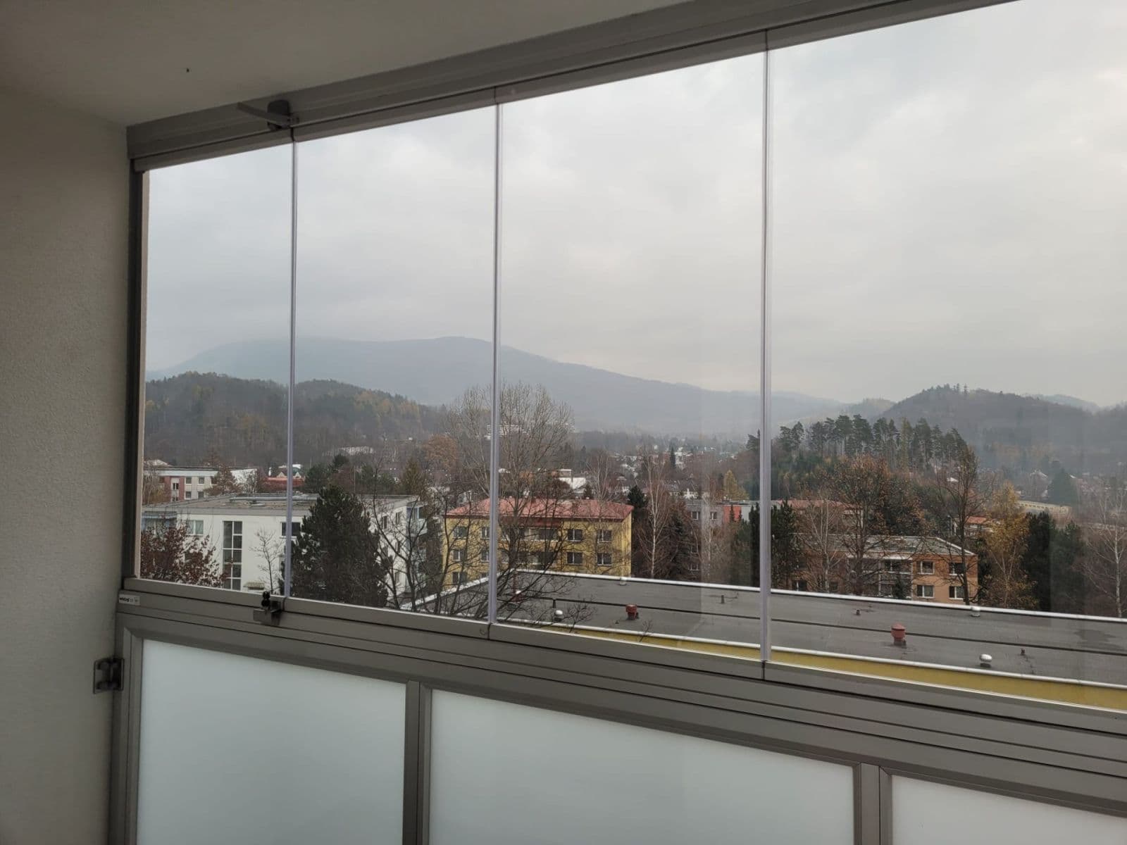 Pronájem bytu 3+1 61 m², Horská, Rožnov pod Radhoštěm, Zlínský kraj Pronájem bytu 3+1 61 m², Horská, Rožnov pod Radhoštěm, Zlínský kraj